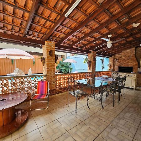 Вілла Casa Com Piscina Proximo Atrativos/ Wifi/ Garagem Фос-ду-Іґуасу Екстер'єр фото