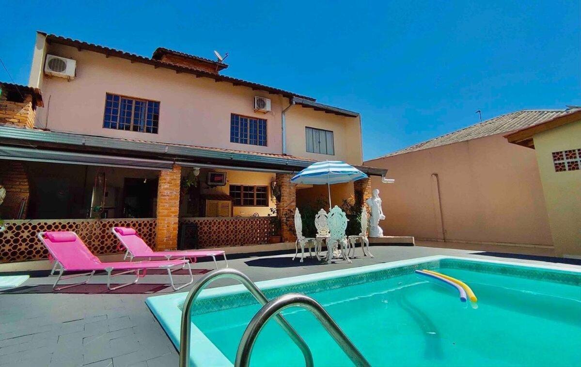 Вілла Casa Com Piscina Proximo Atrativos/ Wifi/ Garagem Фос-ду-Іґуасу Екстер'єр фото